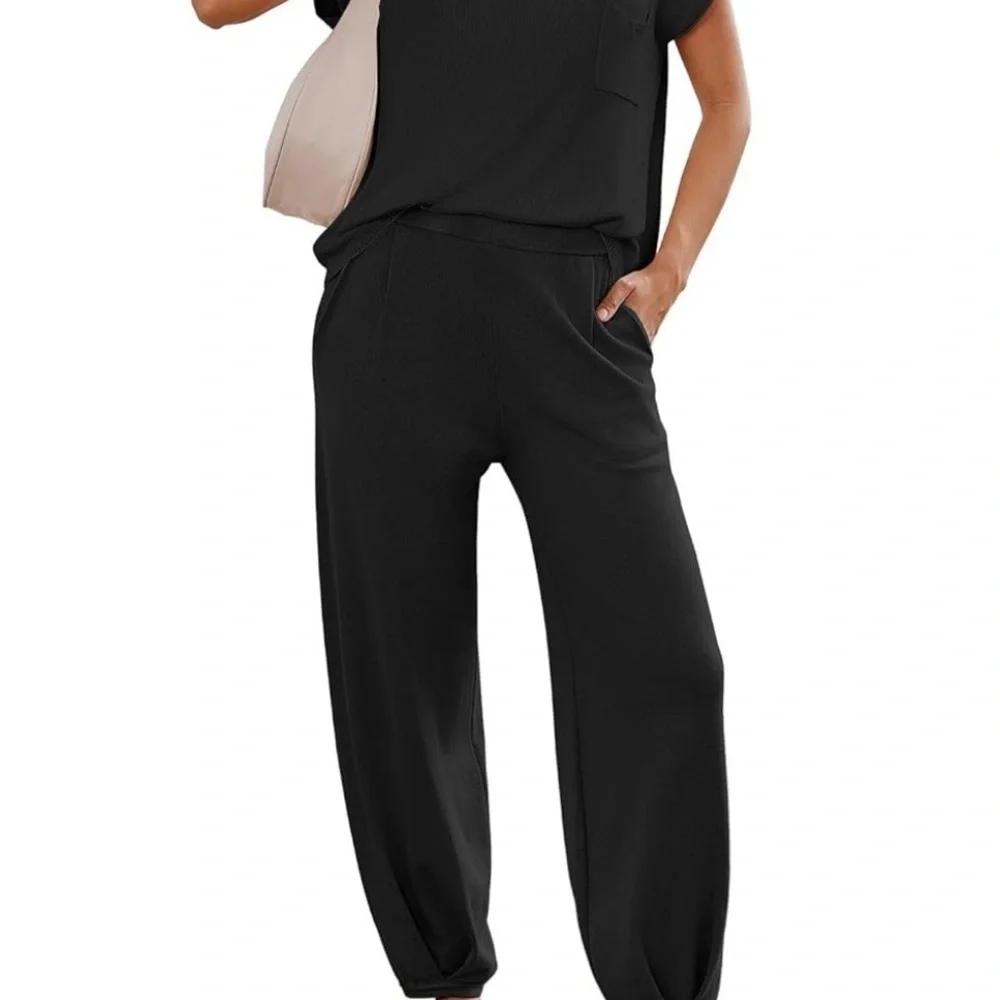 NWT Women's Black knit light weight lounge set E10